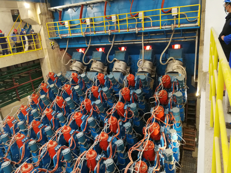 Современное металлургическое оборудование. Электромагнитная мешалка конечного действия для машины непрерывного литья заготовок.