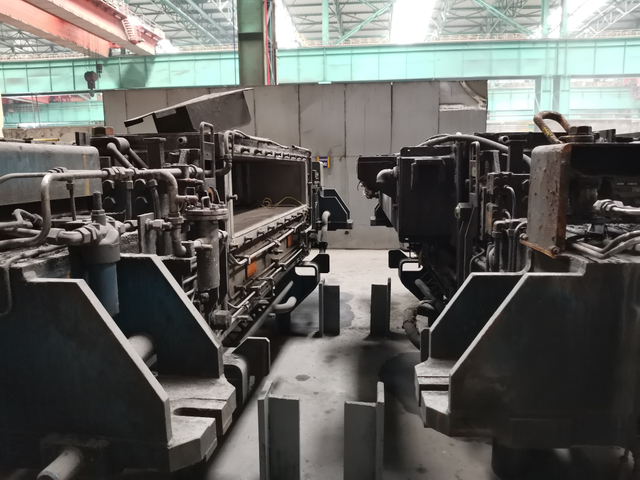 Многорежимная система электромагнитного перемешивания и управления потоком мениска (M-MEMS) для слябов